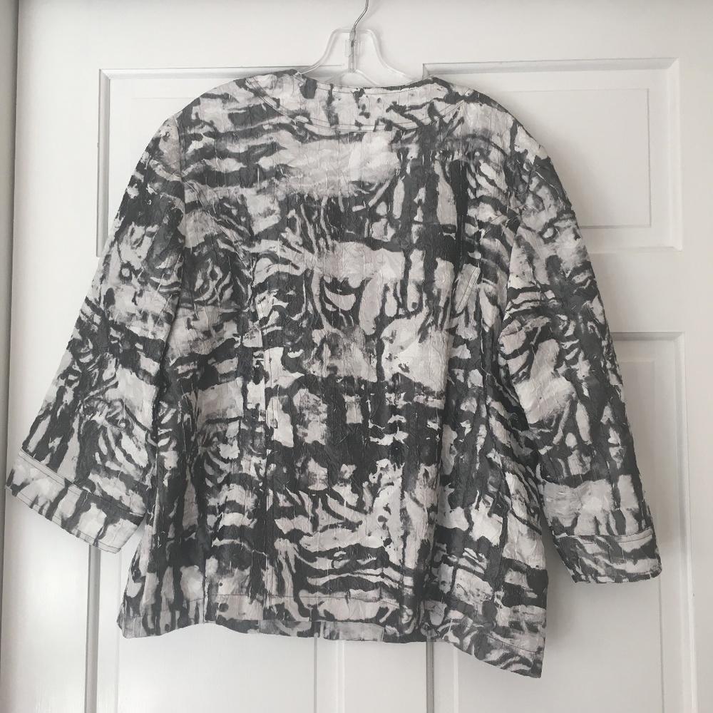 New no tags Coldwater Creek women's jacket, XL 18